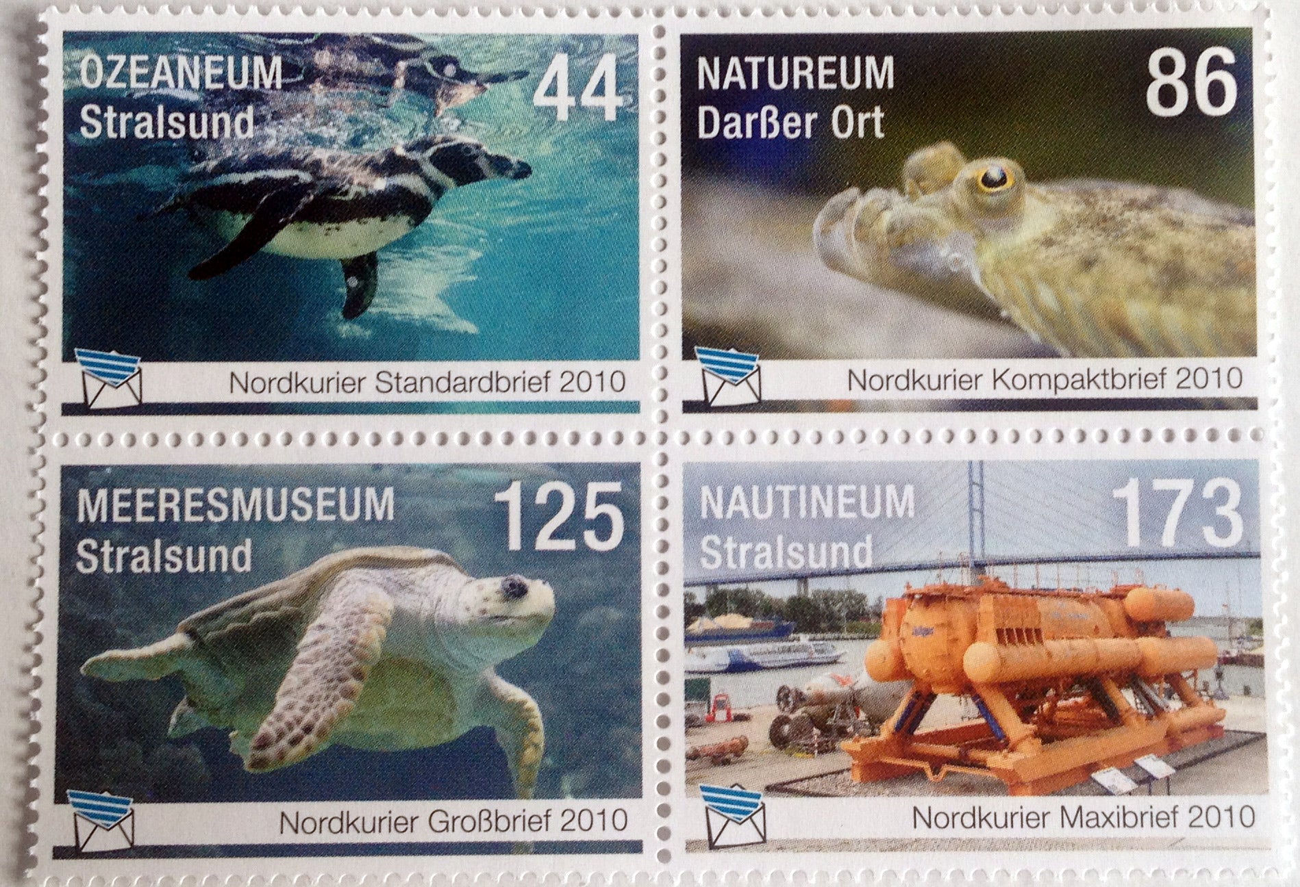 Briefmarkensatz mit 4 Einzelmarken - 60 Jahre Deutsches Meeresmuseum Stralsund